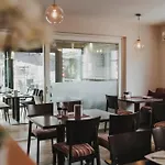 Futterknecht 3* بورغاو